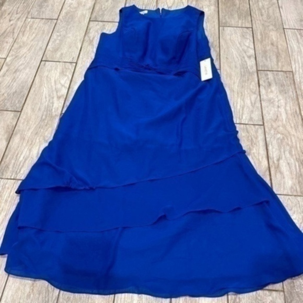 Lavetir Dress NWT woman’s size 22
